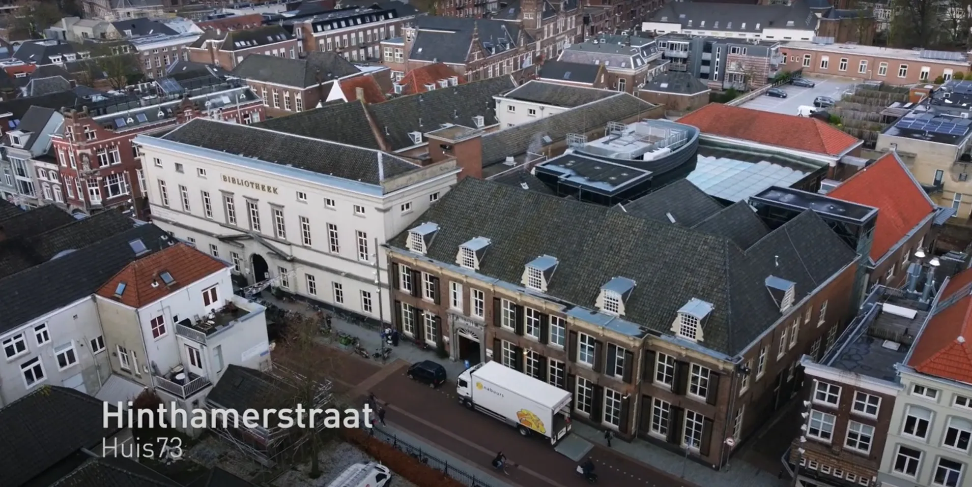 Bovenaanzicht van de gebouwen in de Hinthamerstraat in Den Bosch